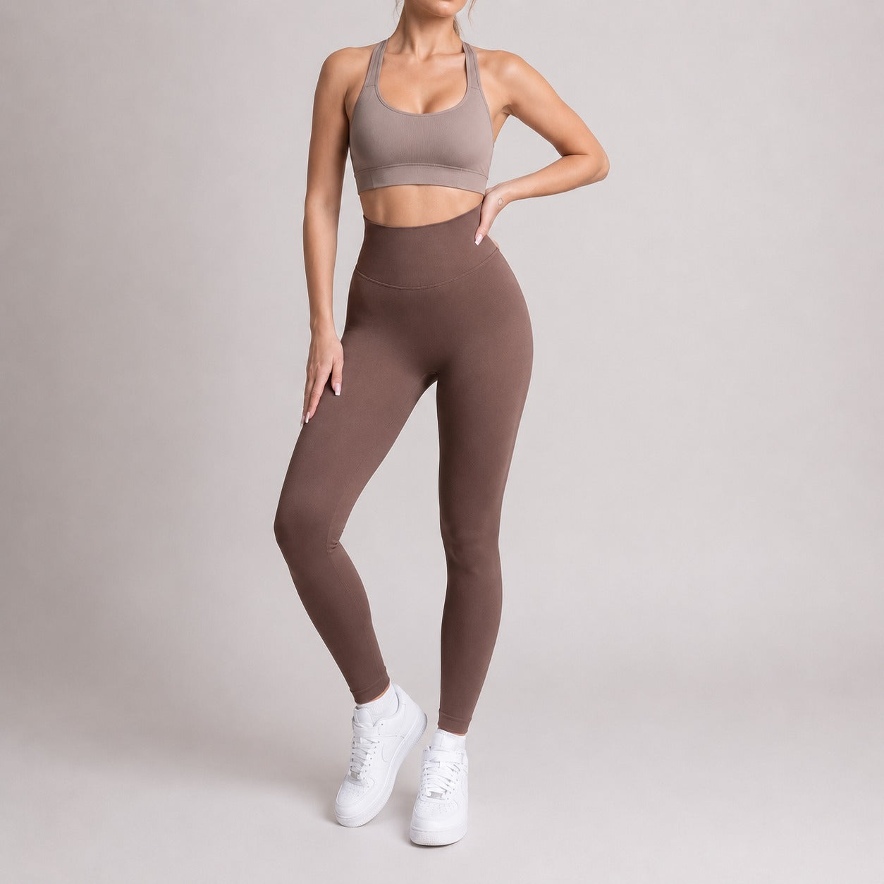 scrunch-tights-vs-regular-leggings